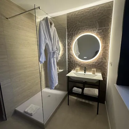 度假居 Pavone 昂古莱姆